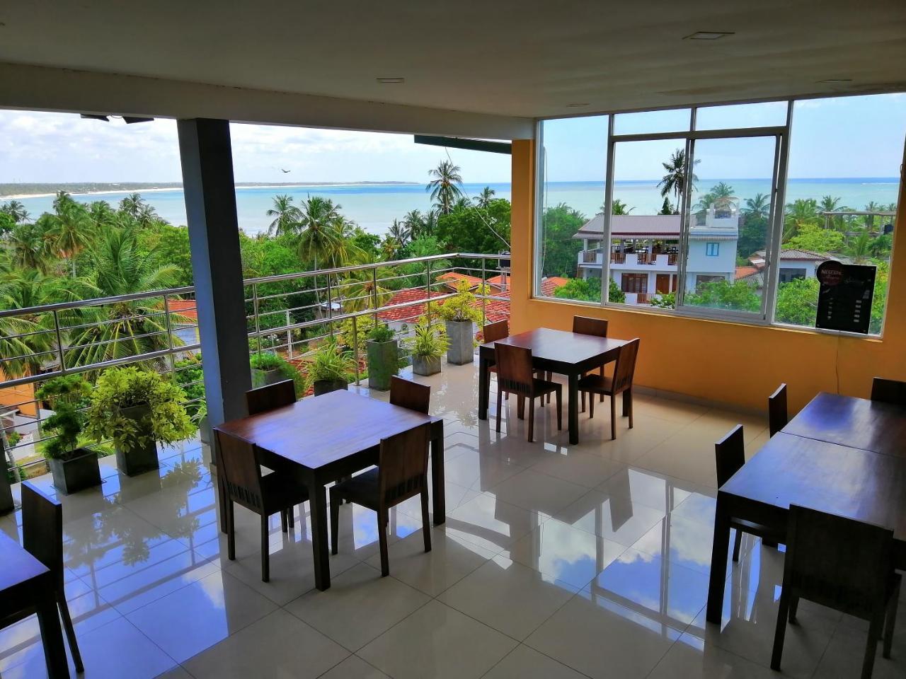Mars Hotel Tangalle Exterior photo