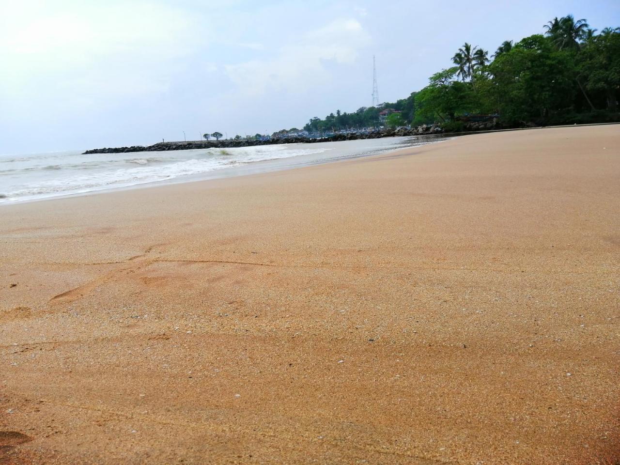 Mars Hotel Tangalle Exterior photo