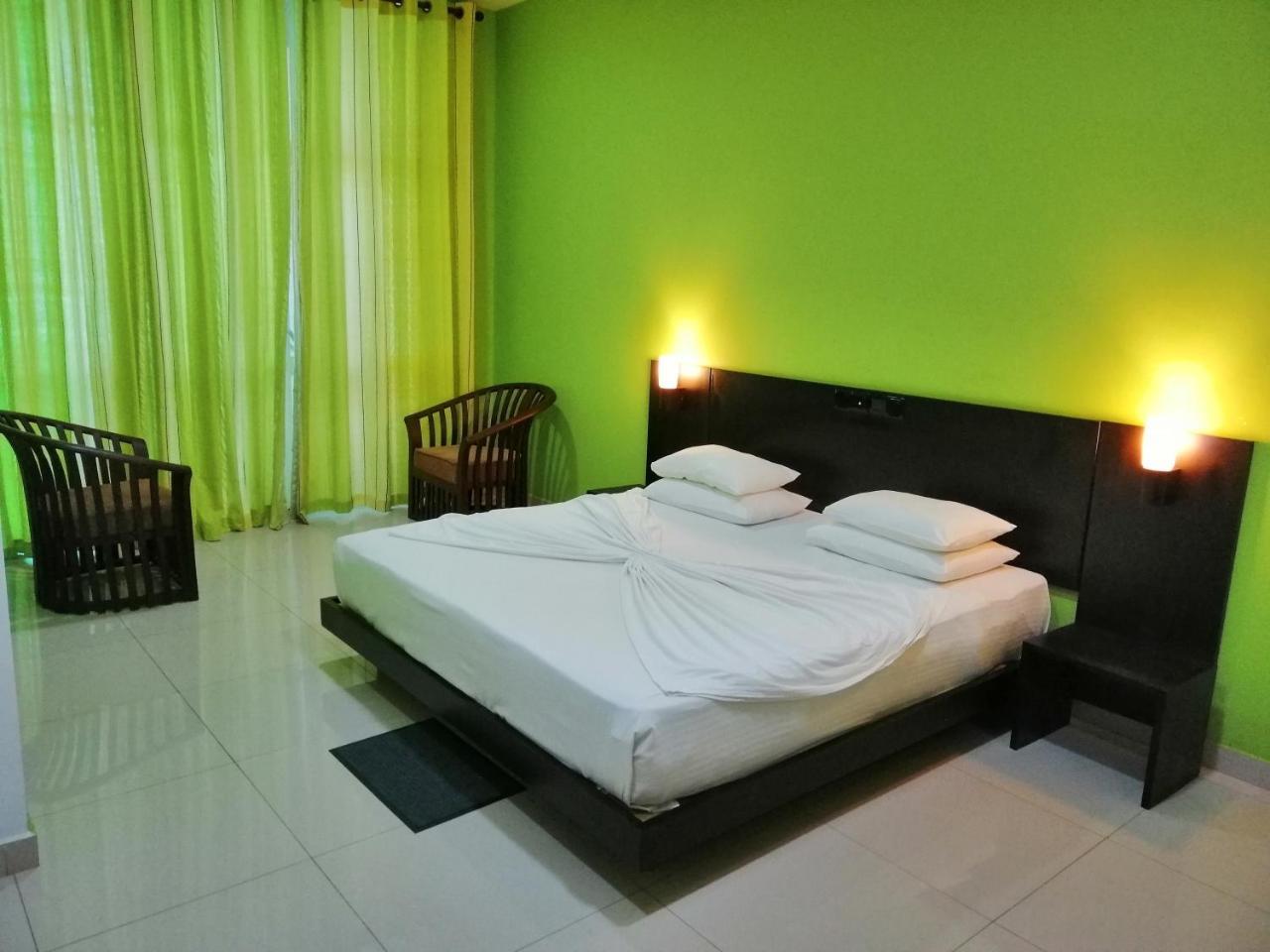 Mars Hotel Tangalle Exterior photo