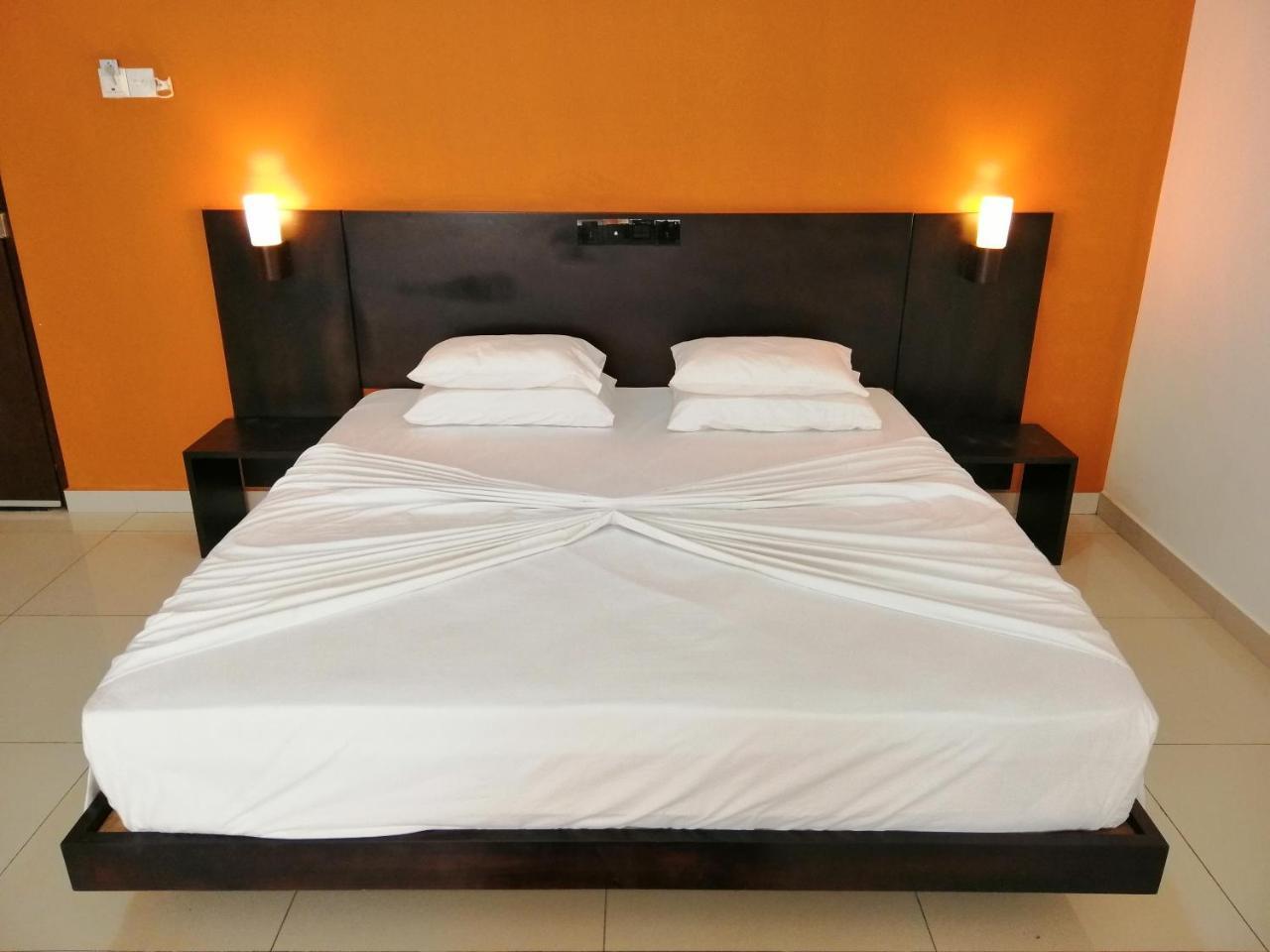 Mars Hotel Tangalle Exterior photo