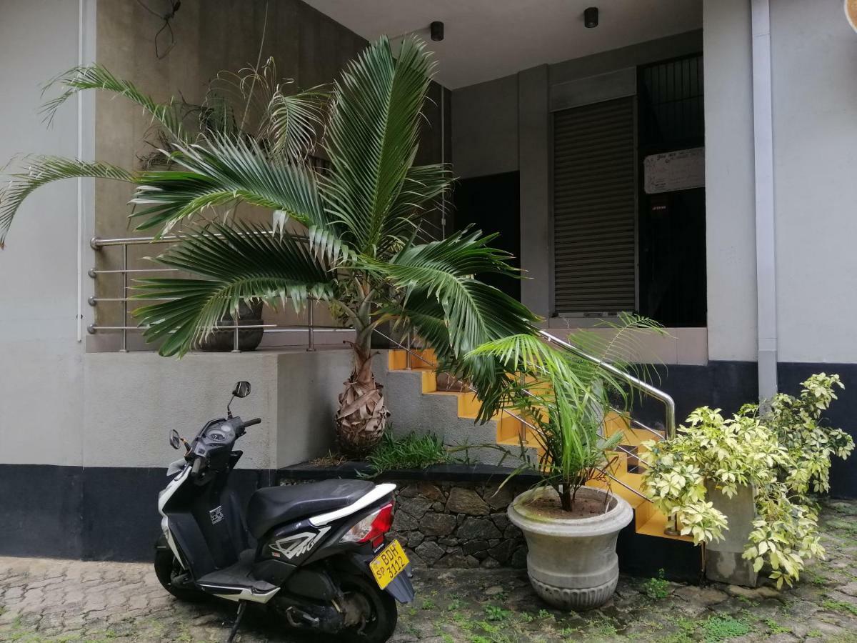Mars Hotel Tangalle Exterior photo
