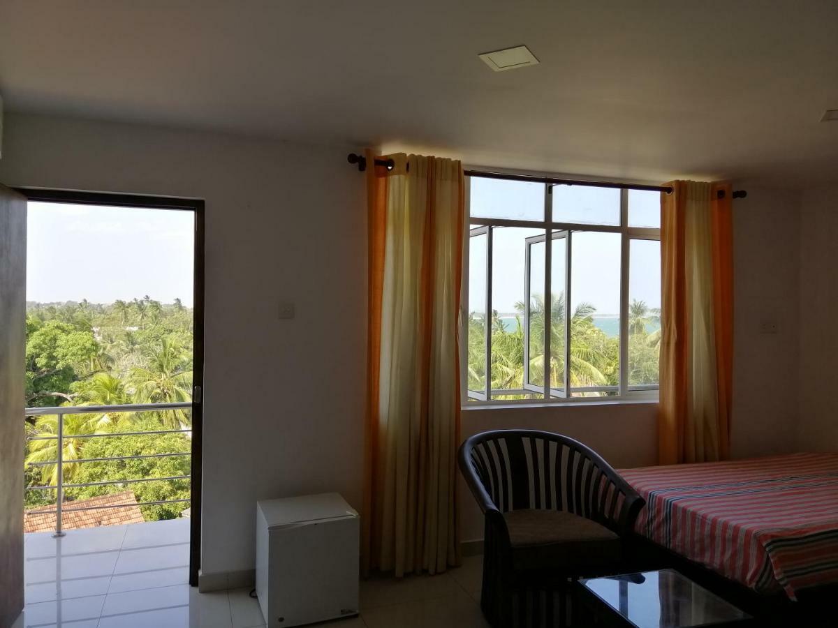 Mars Hotel Tangalle Exterior photo