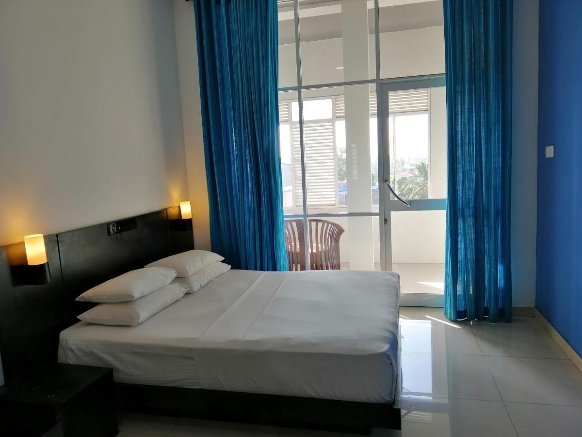 Mars Hotel Tangalle Exterior photo